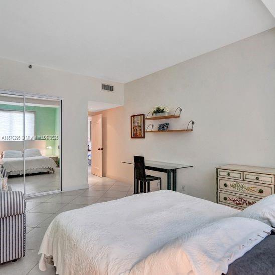 THE EMERALDBAY @ KEY COLO - Residential