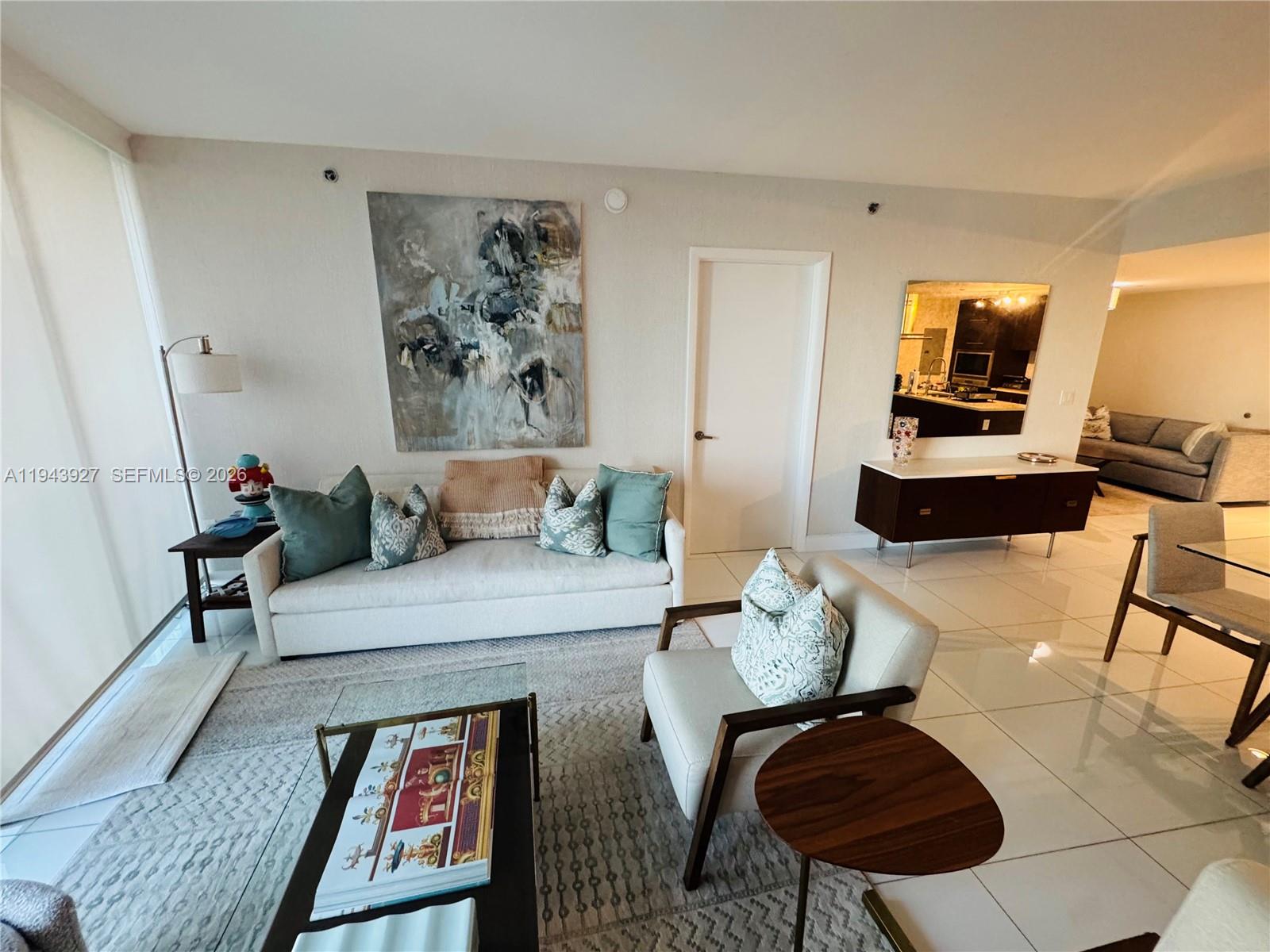 ICONBRICKELL CONDO NO 1 - Residential Lease