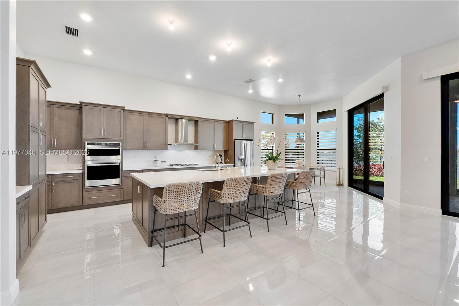 PARKLAND BAY - Residential