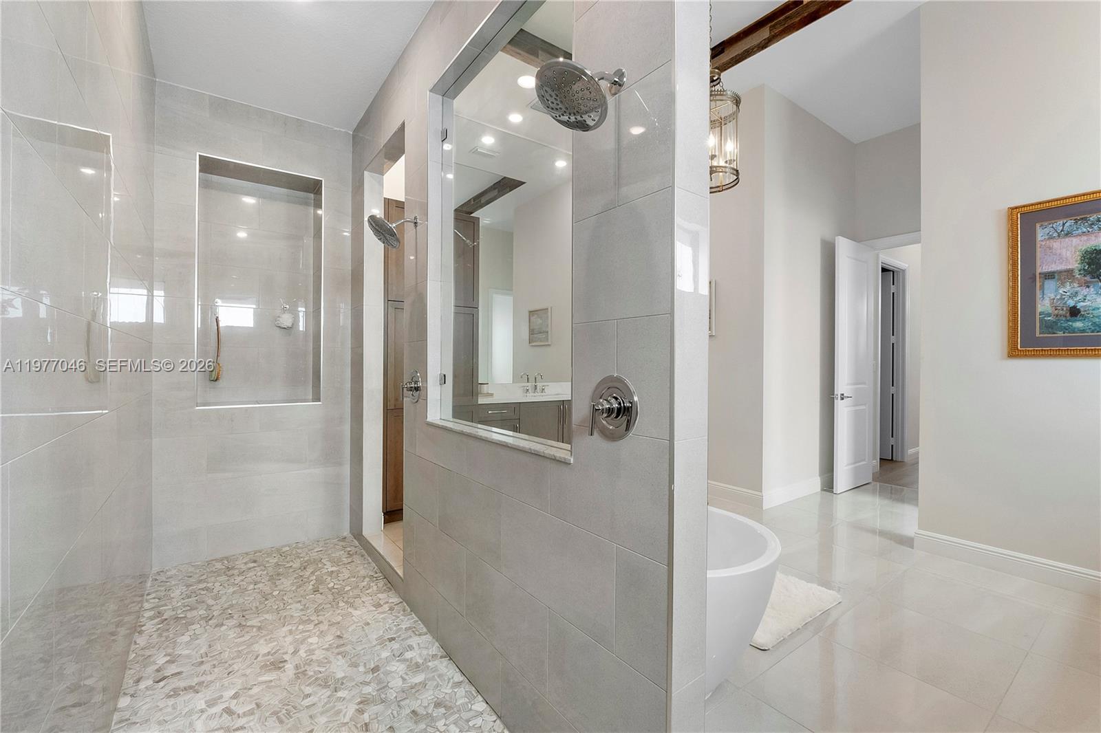 PARKLAND BAY - Residential