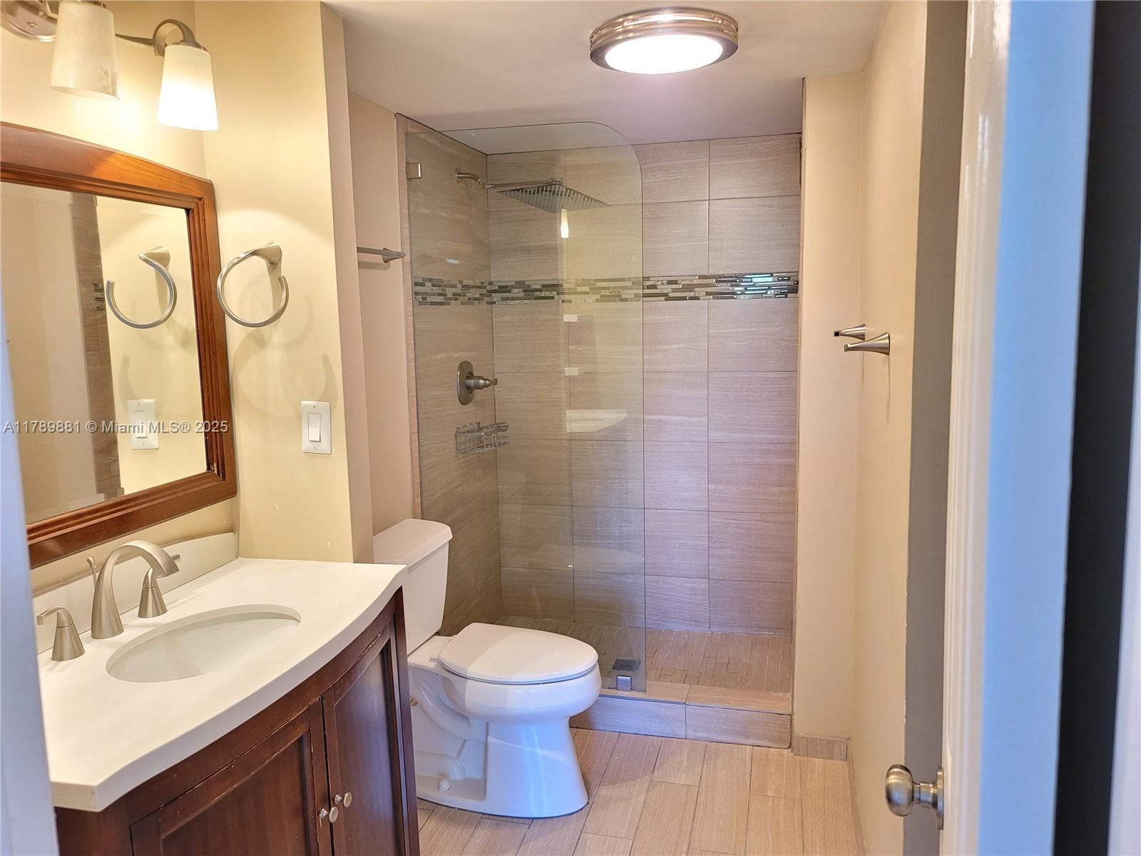 CONDOMINIUM 3 OF ENVIRON - Residential