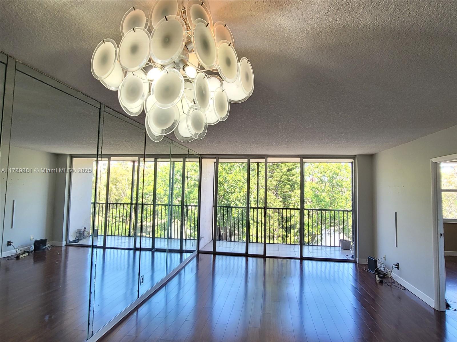 CONDOMINIUM 3 OF ENVIRON - Residential