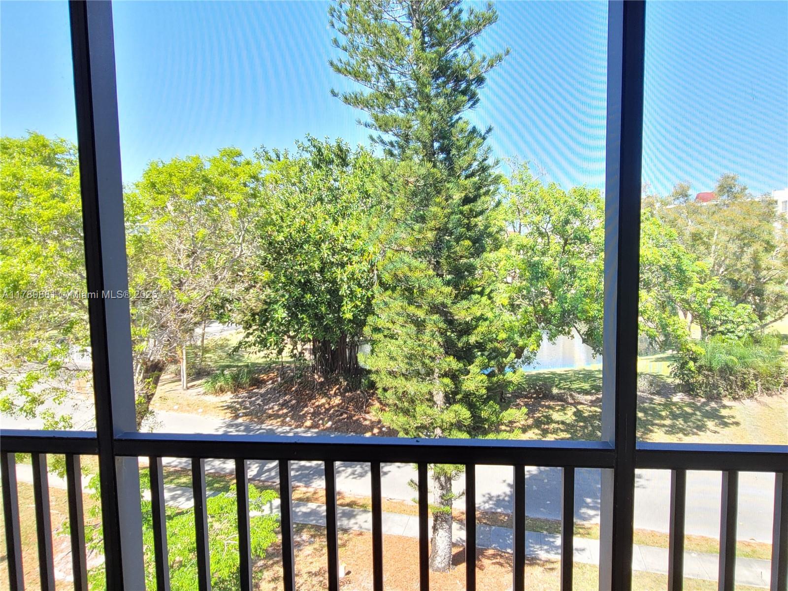 CONDOMINIUM 3 OF ENVIRON - Residential