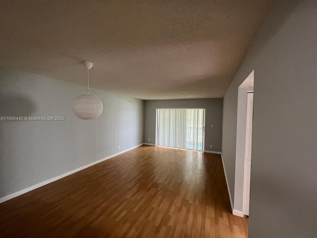 RAMBLEWOOD EAST CONDO - Residential