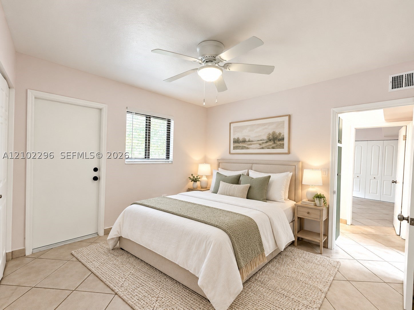 3242 Mary St S316