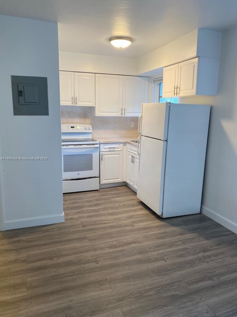 HALLANDALE PARK - Residential Lease