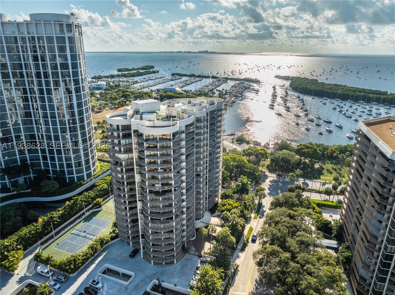 2843 S Bayshore Dr 6B