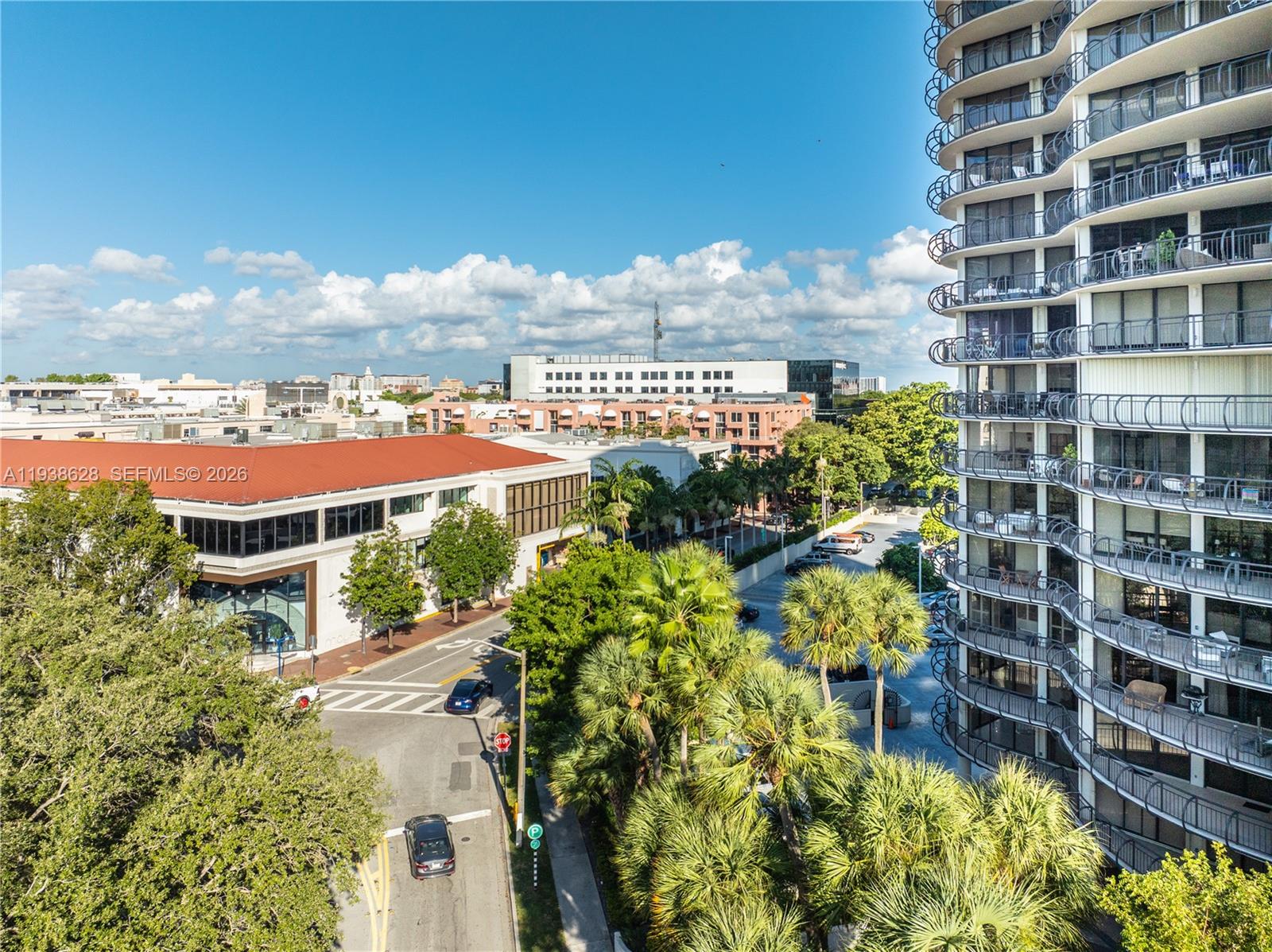 GROVE TOWERS CONDO - Residential