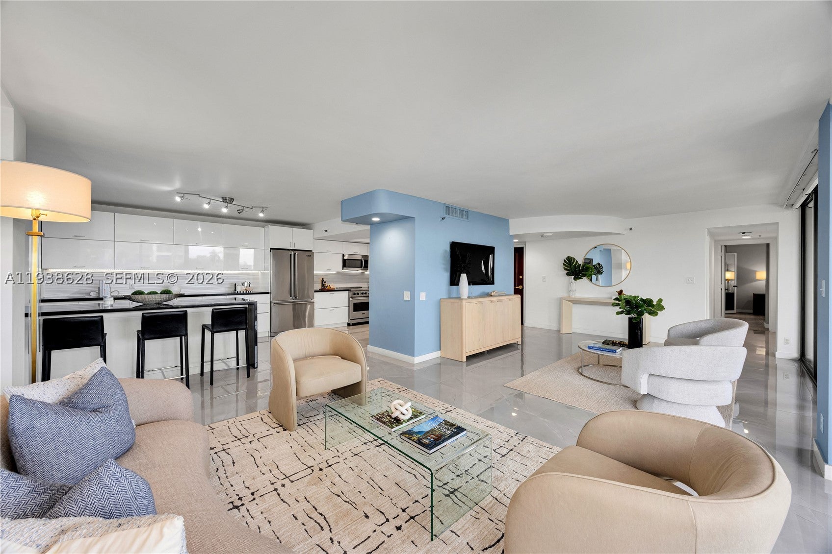 2843 S Bayshore Dr 6B