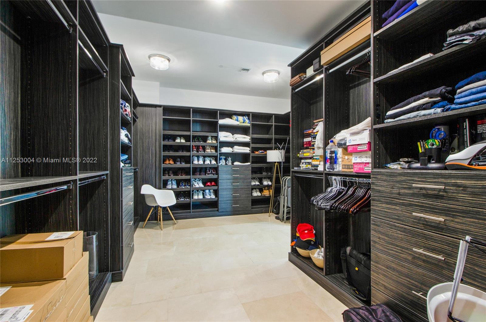 ASIA CONDO - Residential