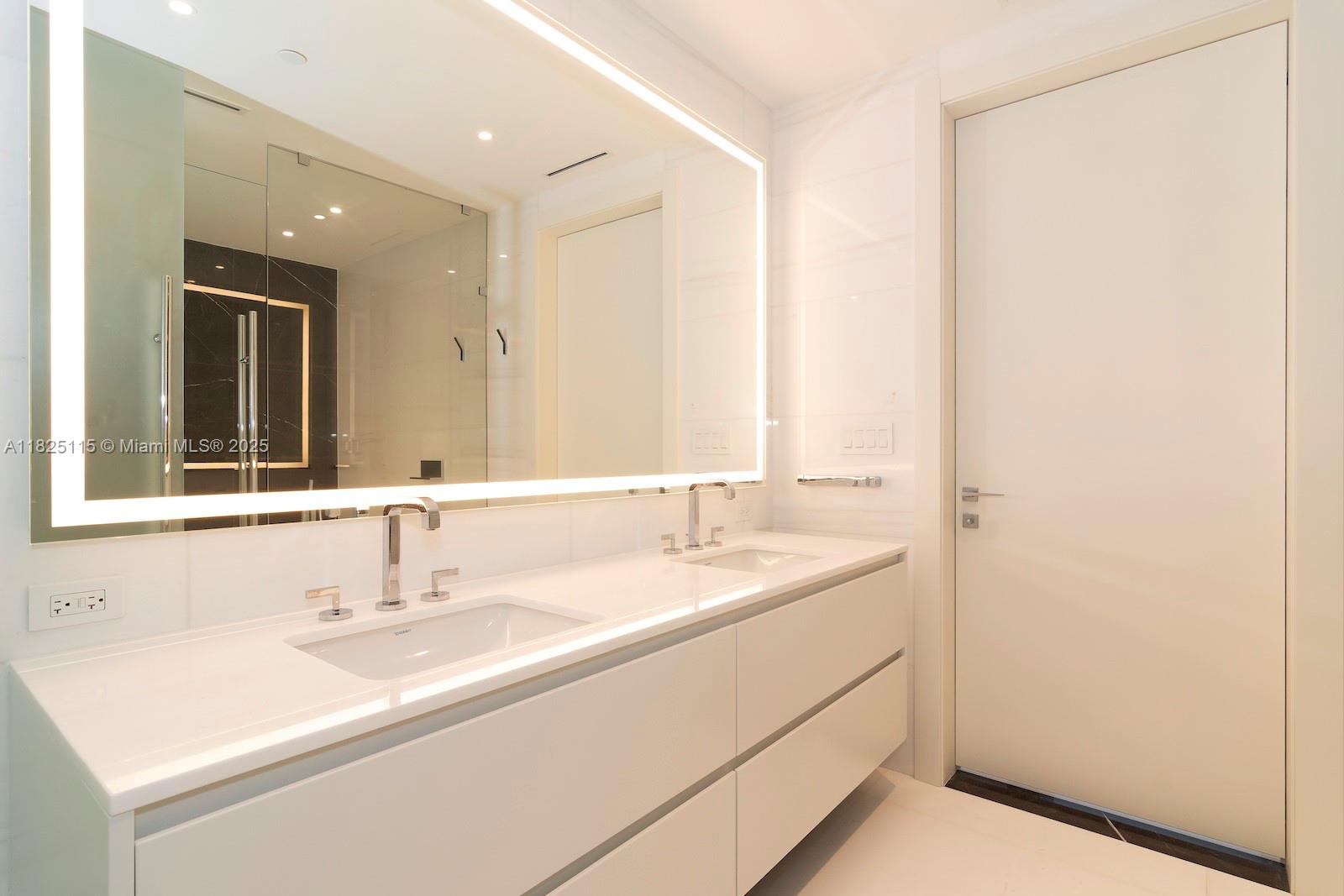 Aston Martin Residences - Residential