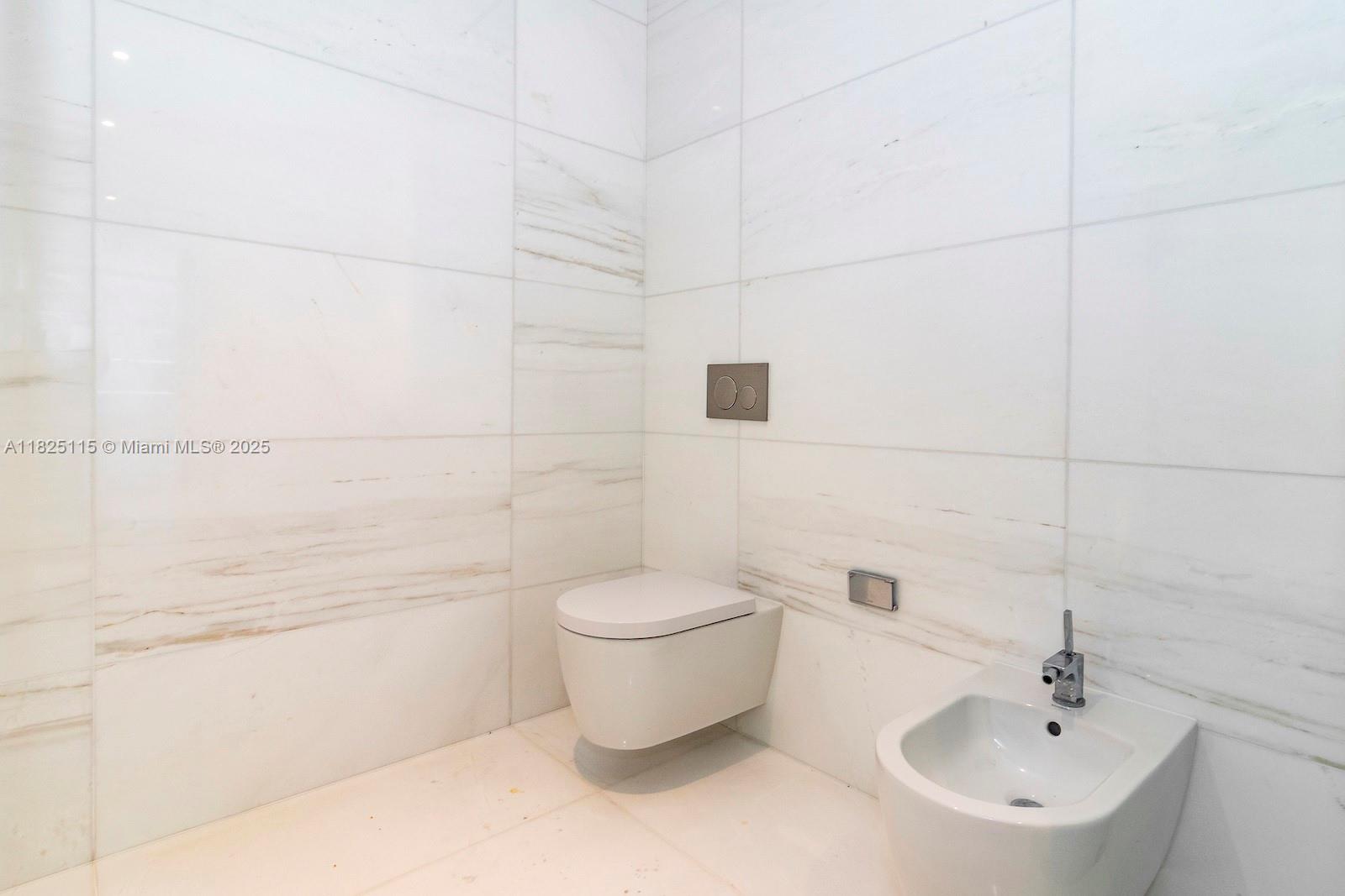 Aston Martin Residences - Residential