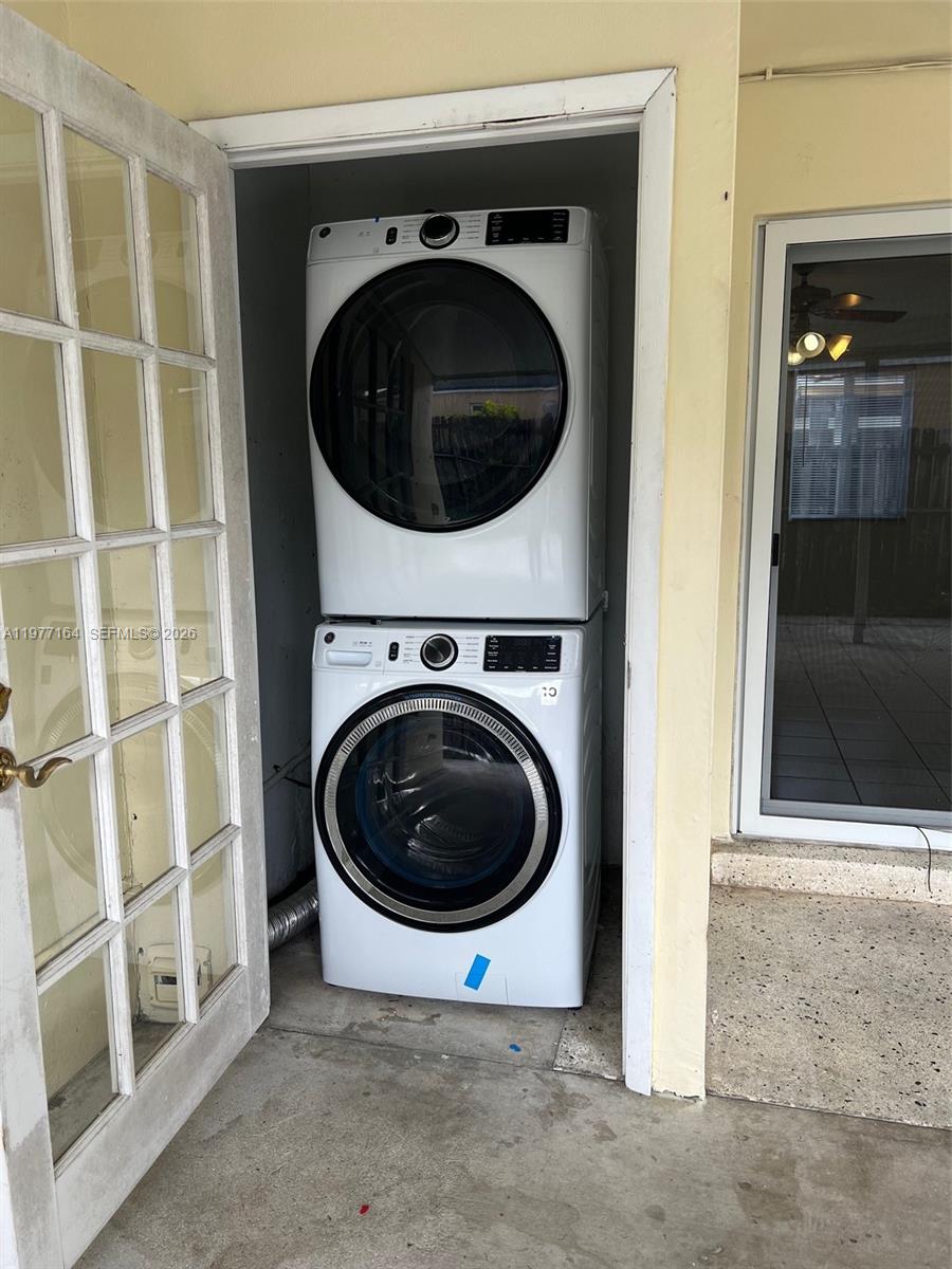 FAIRLAWN - Residential Lease