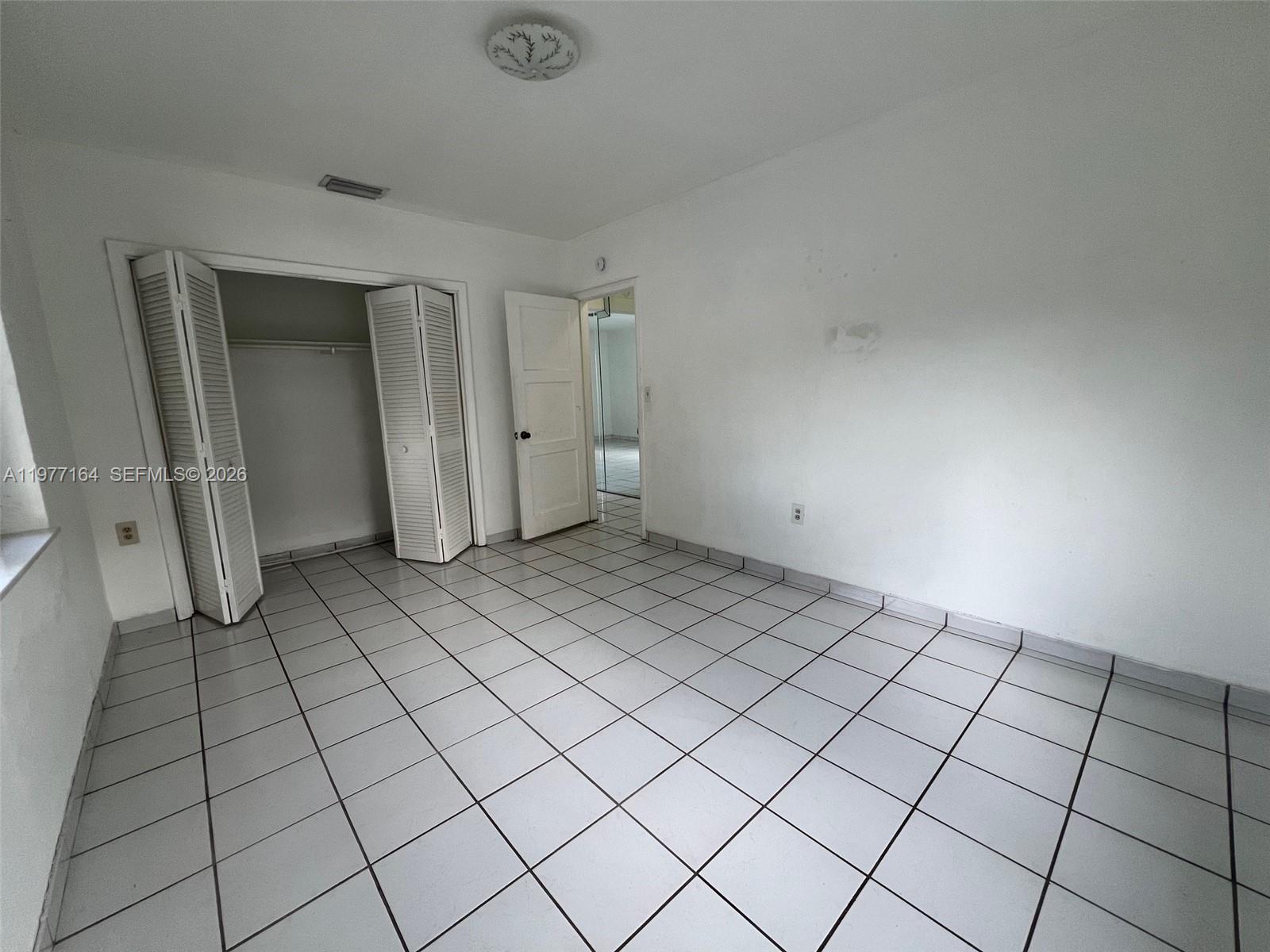 FAIRLAWN - Residential Lease