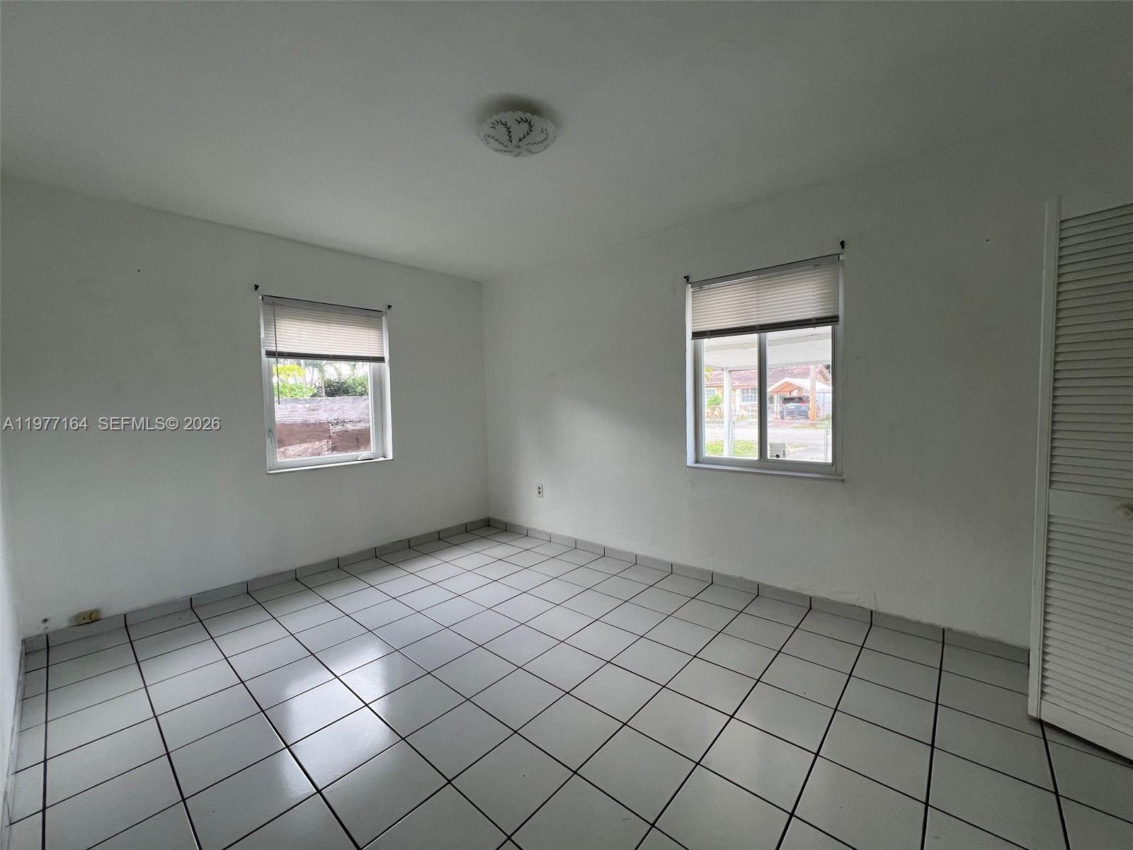 FAIRLAWN - Residential Lease