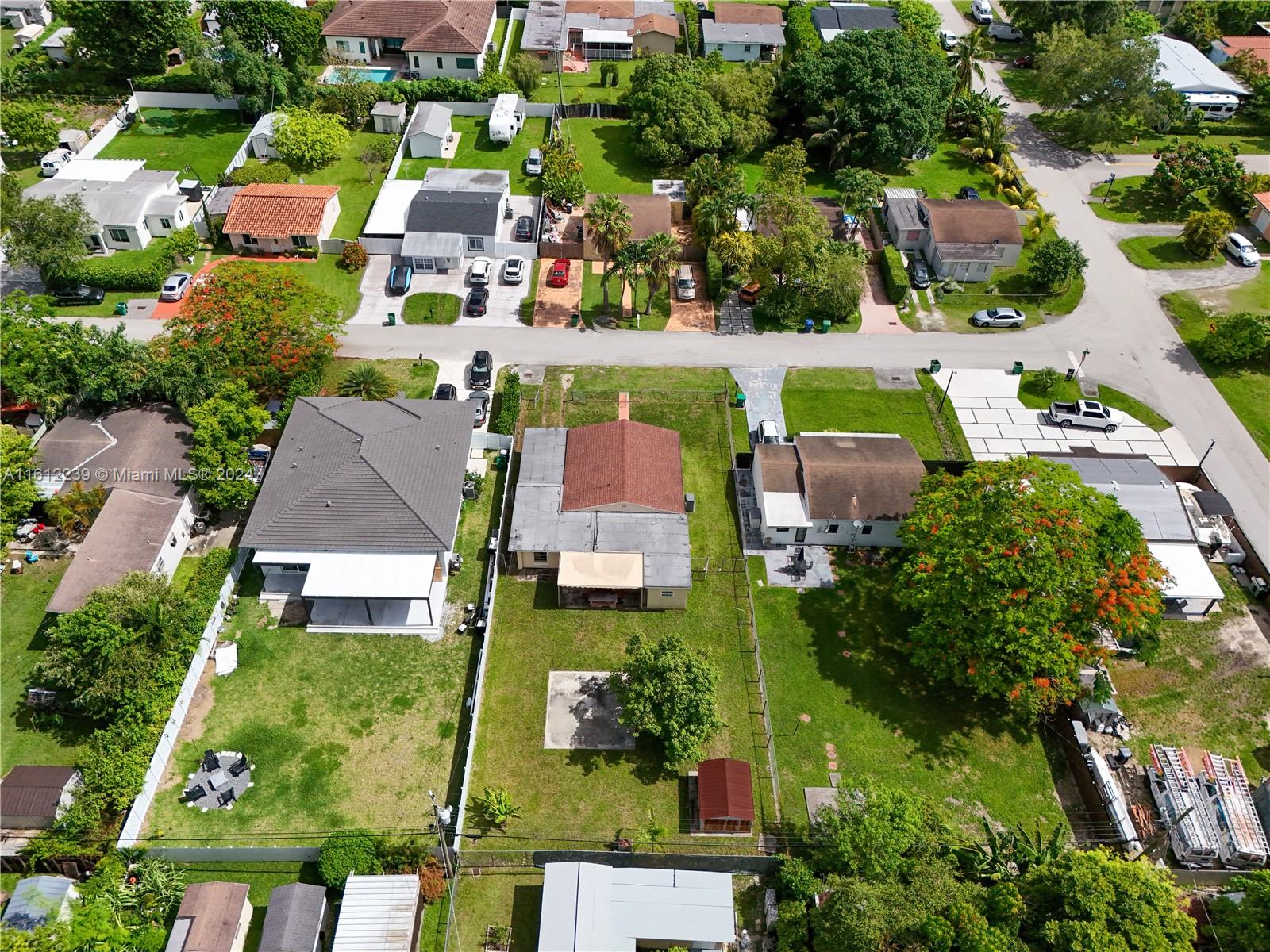 BIRD ROAD TERRACE - Residential