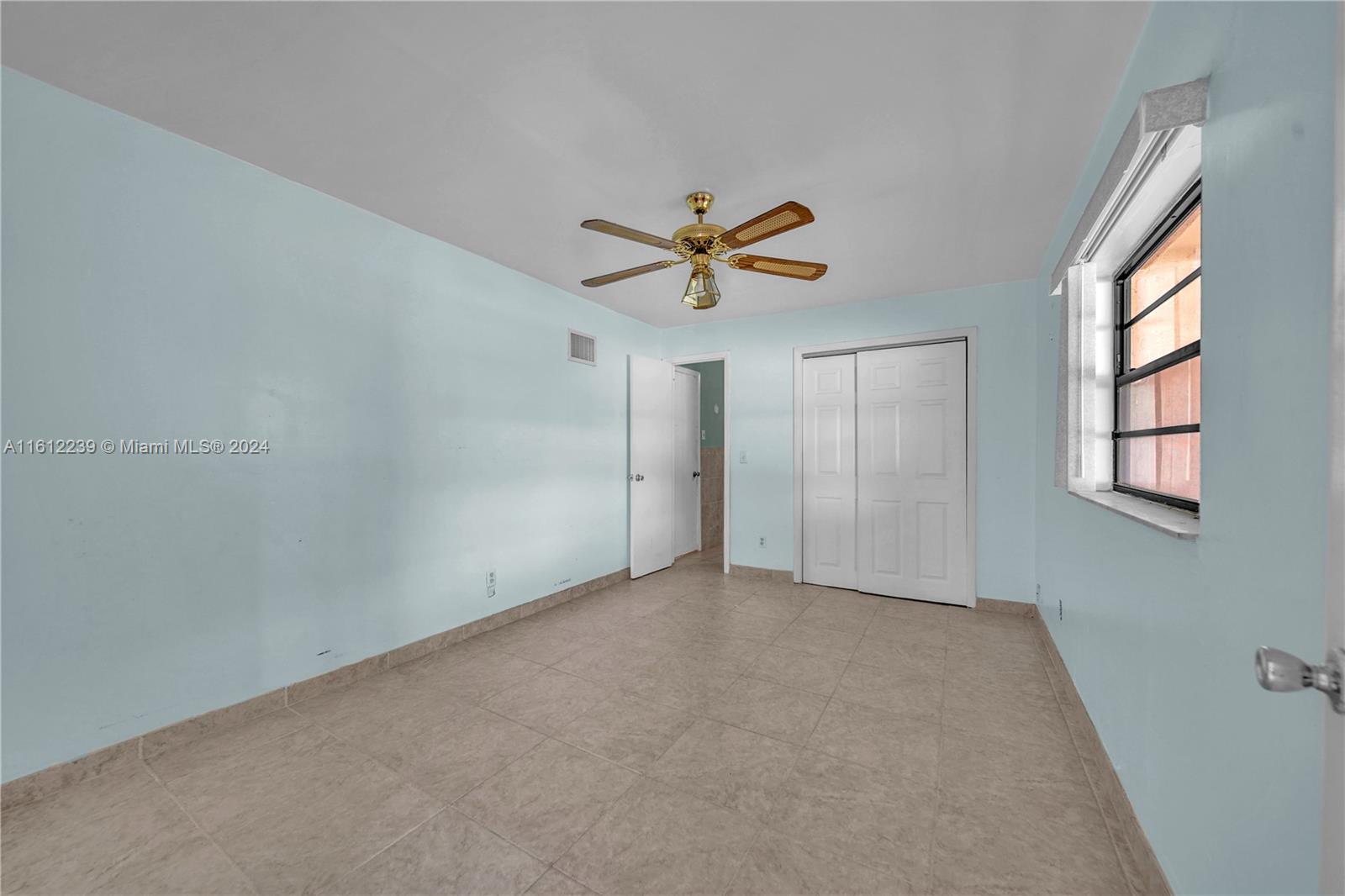 BIRD ROAD TERRACE - Residential