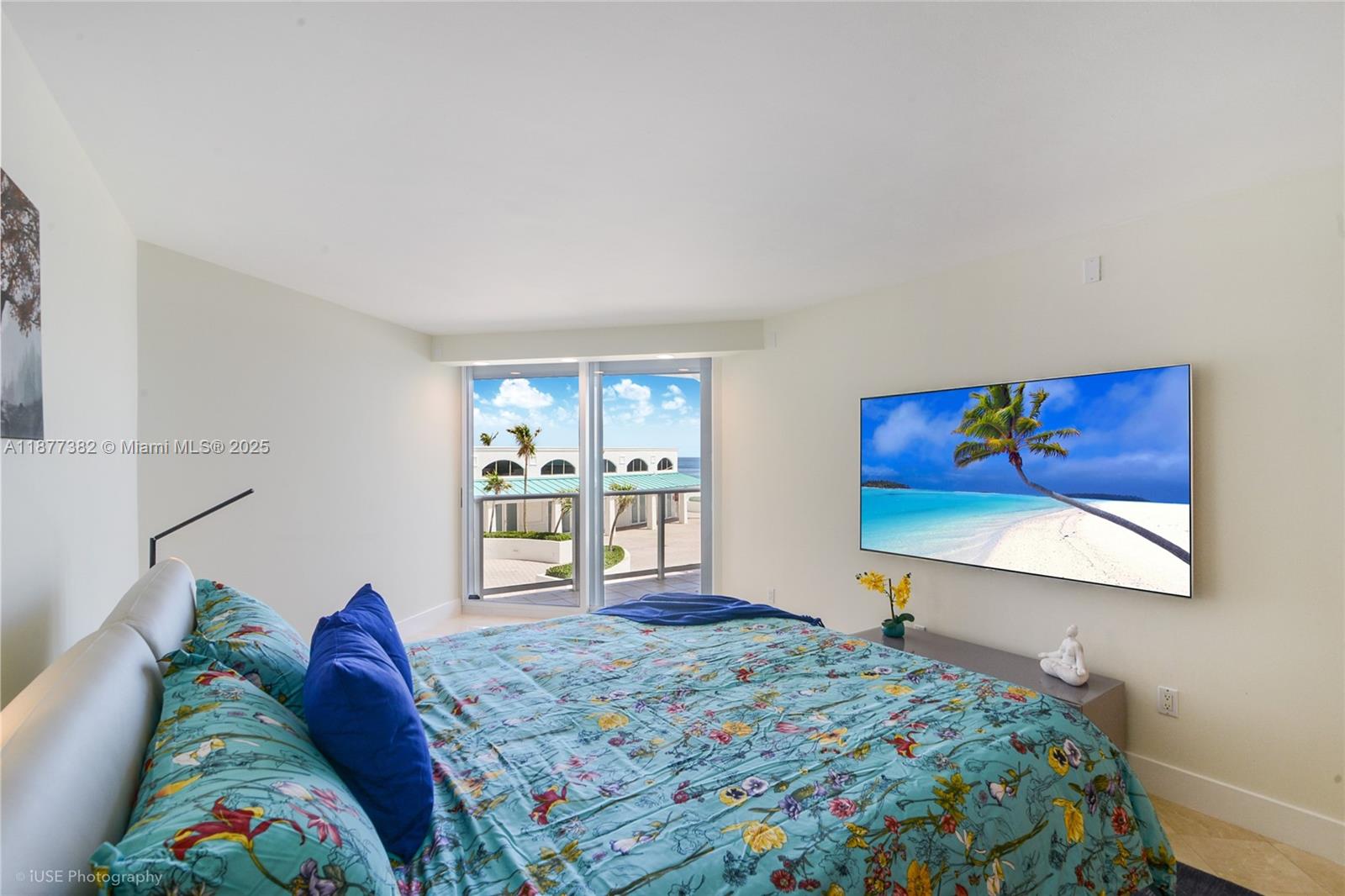 OCEANIA II CONDO - Residential