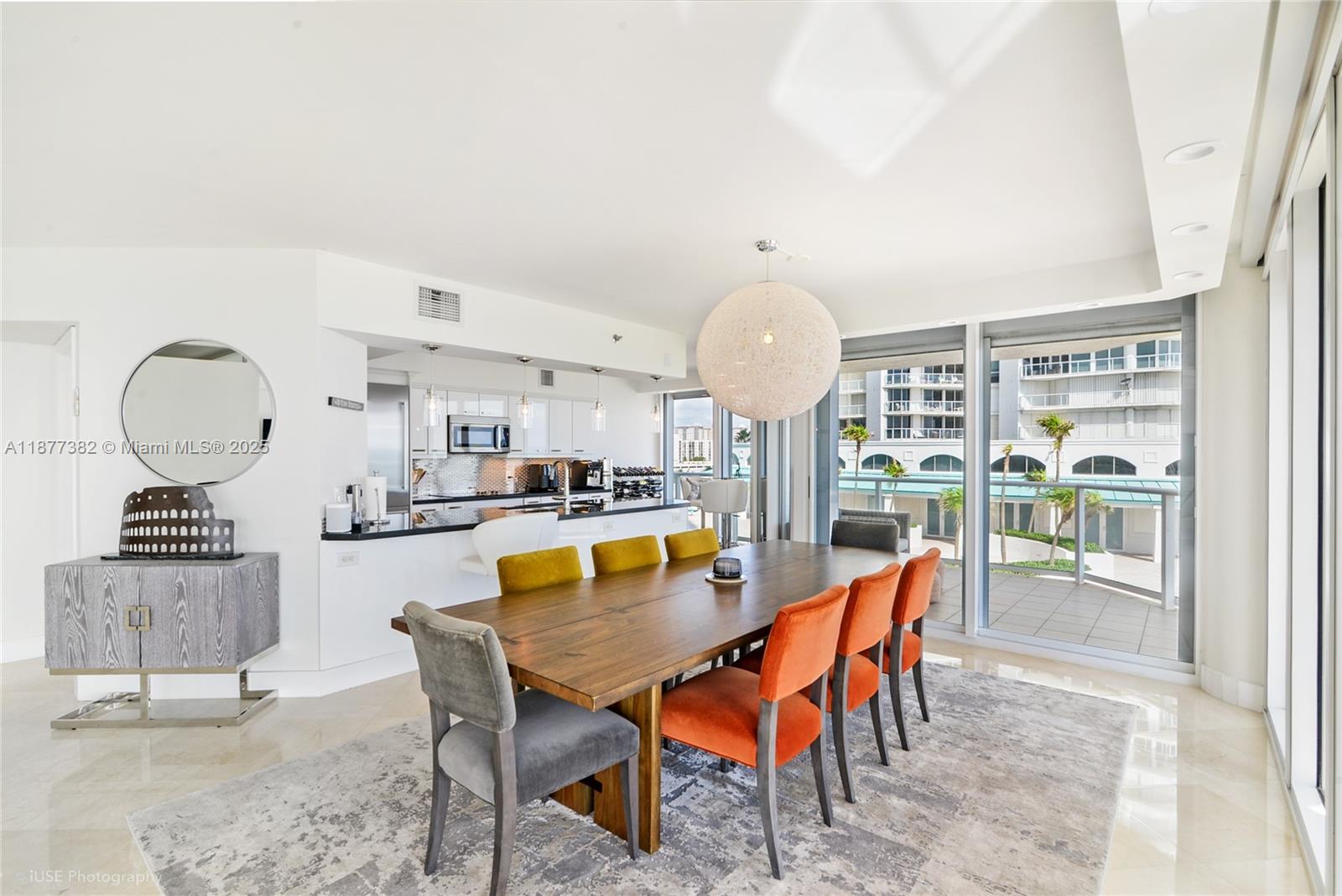 16445 Collins Ave 526