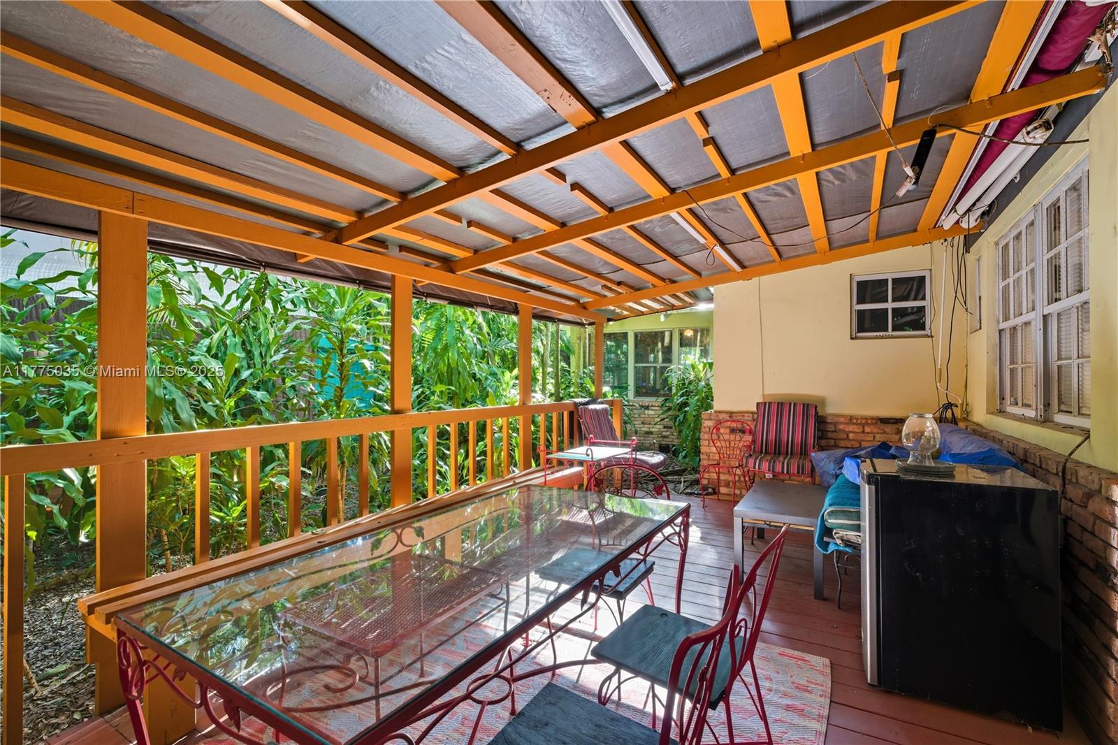 SUNSHINE VISTAS - Residential