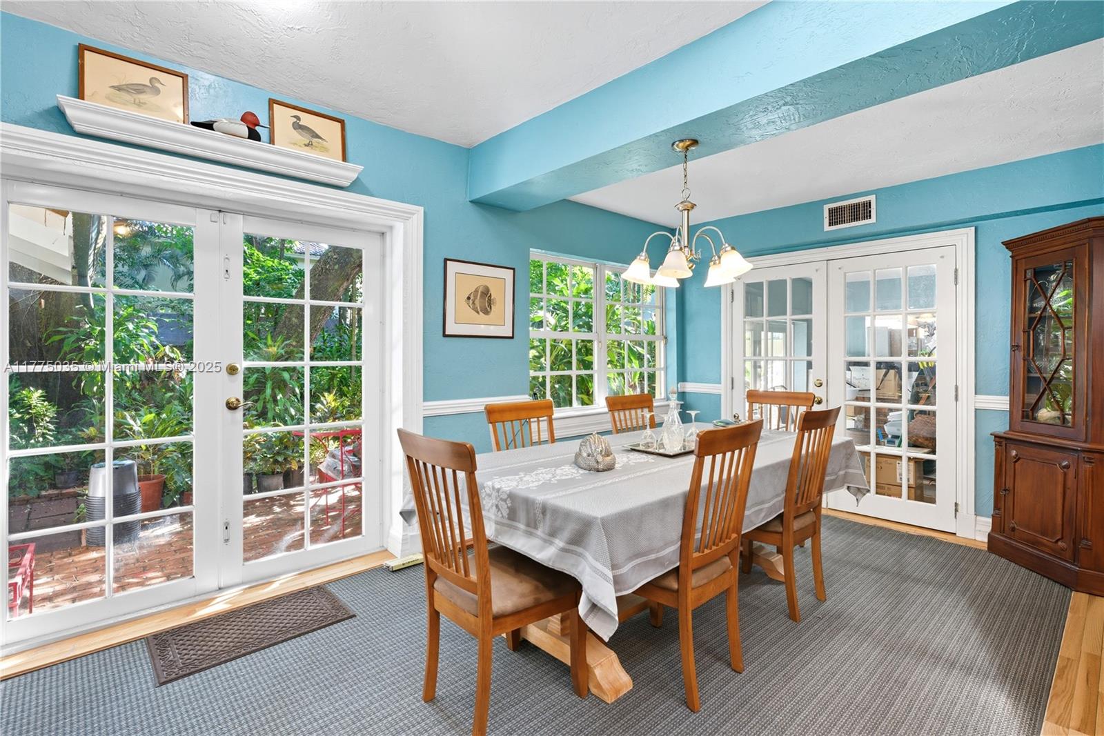 SUNSHINE VISTAS - Residential