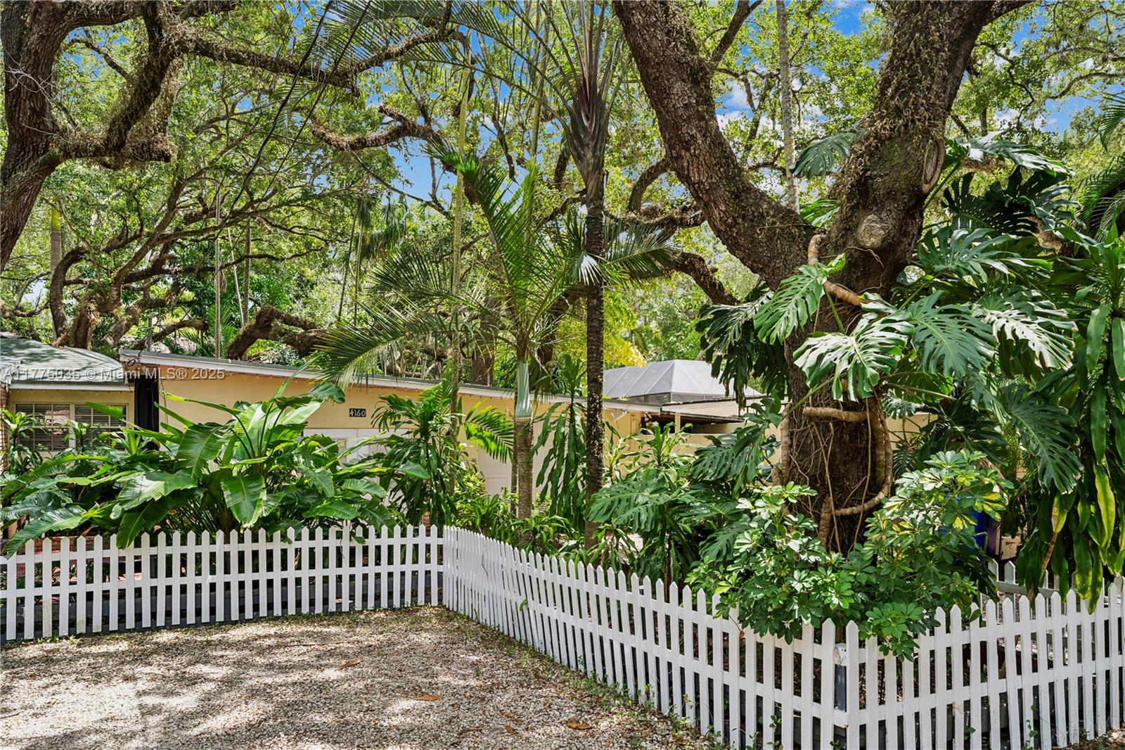 Property for Sale at 4160 Lybyer Ave, Miami, Broward County, Florida - Bedrooms: 5 
Bathrooms: 5  - $3,800,000
