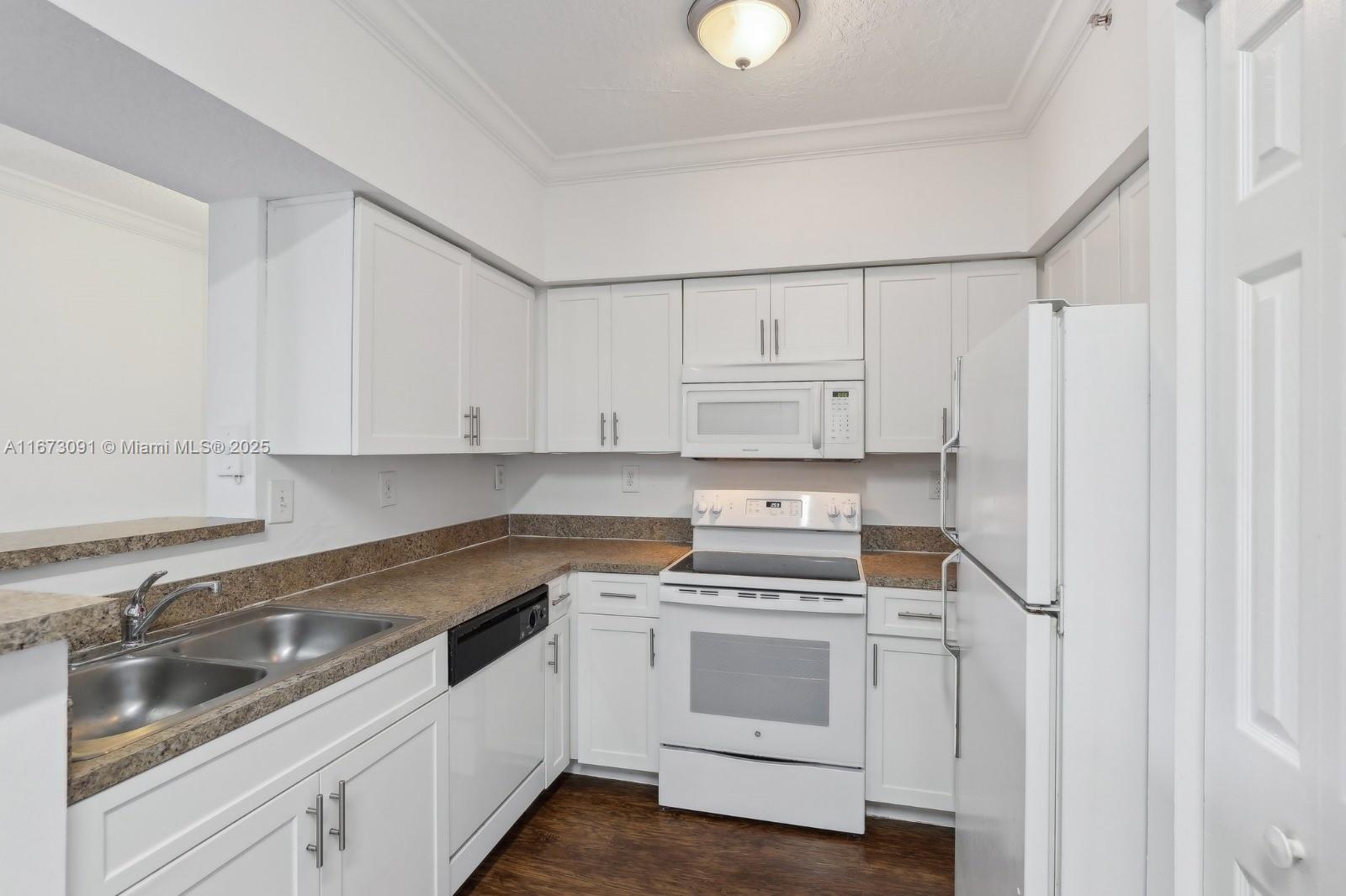 MARQUESA CONDO - Residential