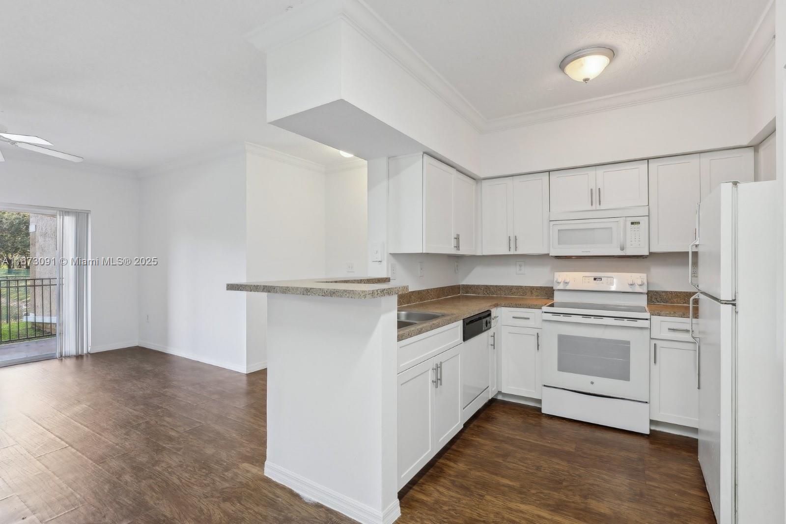 MARQUESA CONDO - Residential