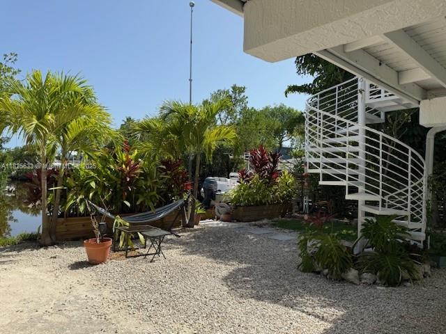 380 Mahogany Dr