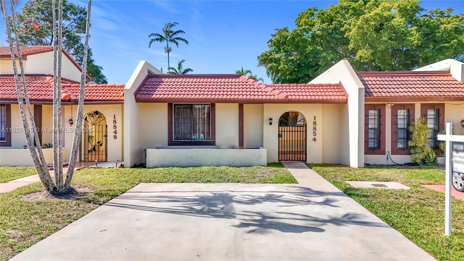 18854 NW 65th Ct, Hialeah, FL, 33015/$459,000 1 18854 NW 65th Ct