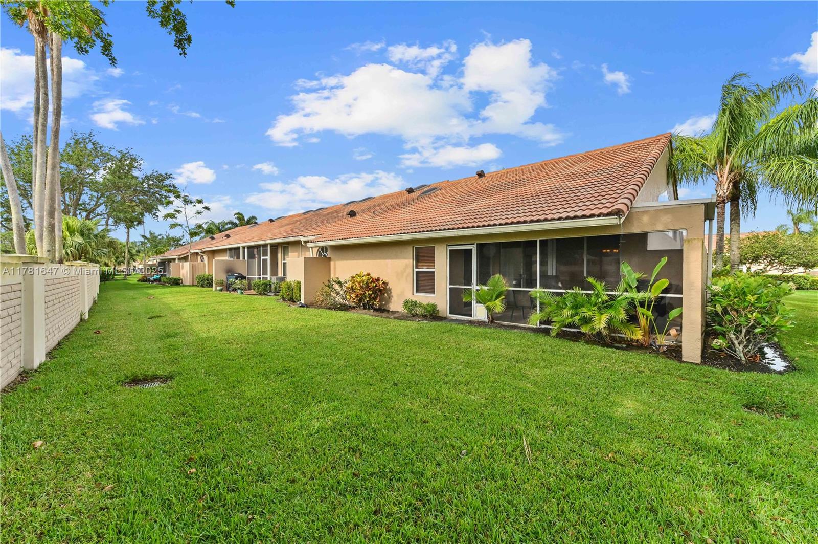 PGA RESORT COMMUNITY OF H - Residential Lease