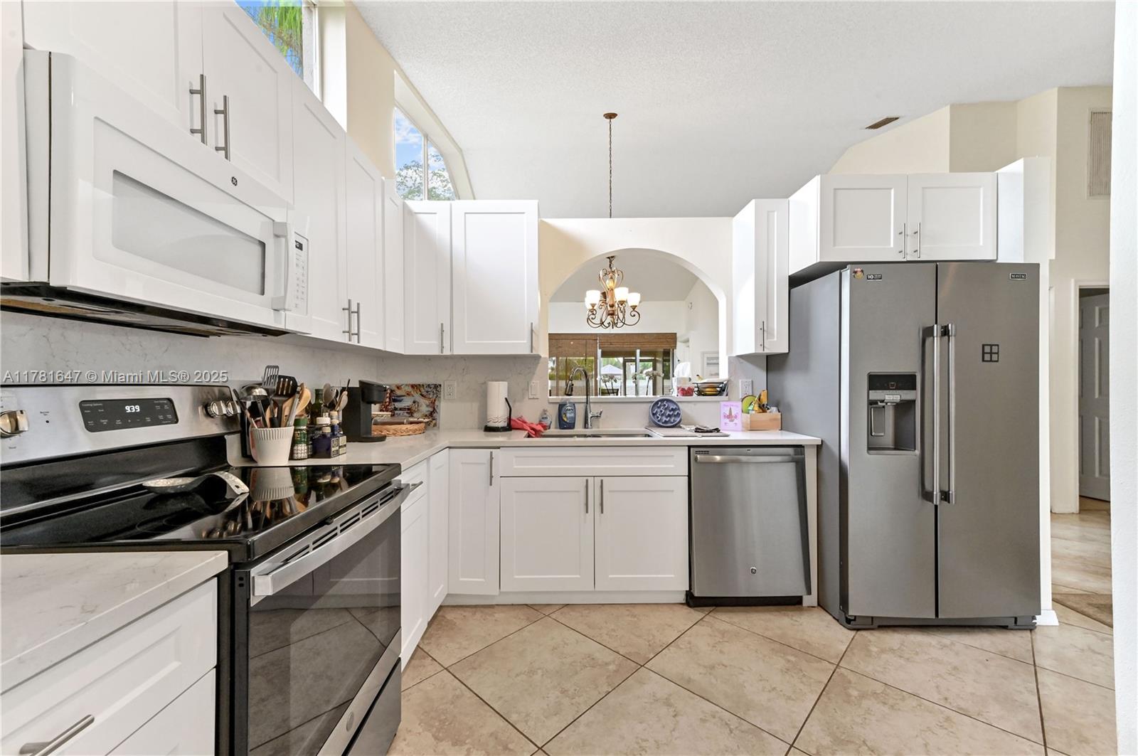 PGA RESORT COMMUNITY OF H - Residential Lease