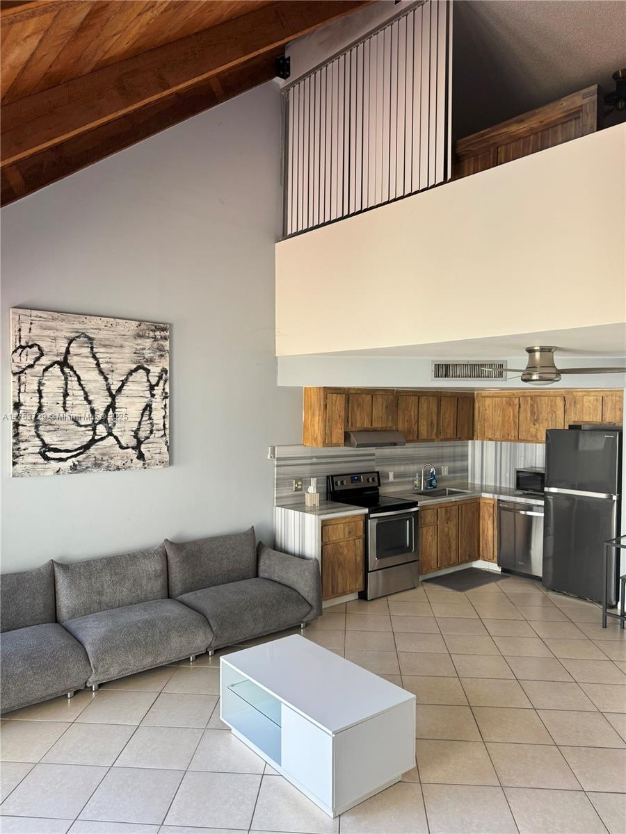 Rental Property at 57 Deer Creek Rd F105, Deerfield Beach, Broward County, Florida - Bedrooms: 1 
Bathrooms: 2  - $1,850 MO.