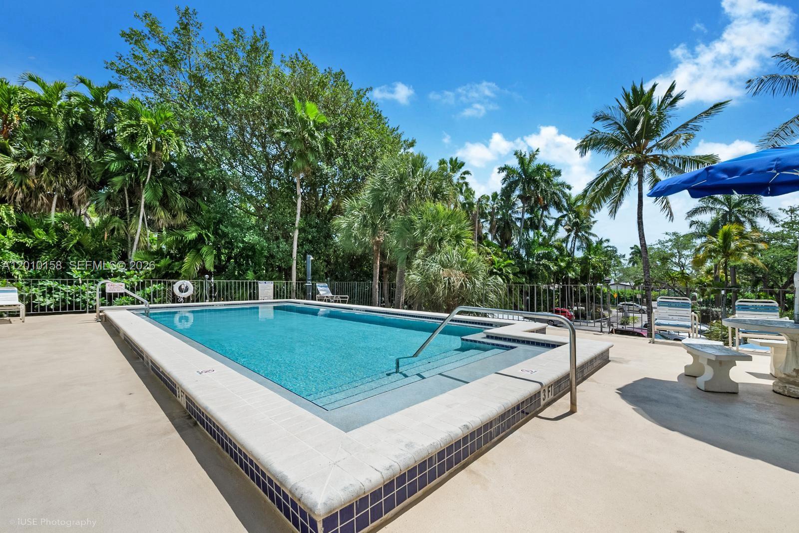 HARBOUR HILL CLUB CONDO - Residential Lease