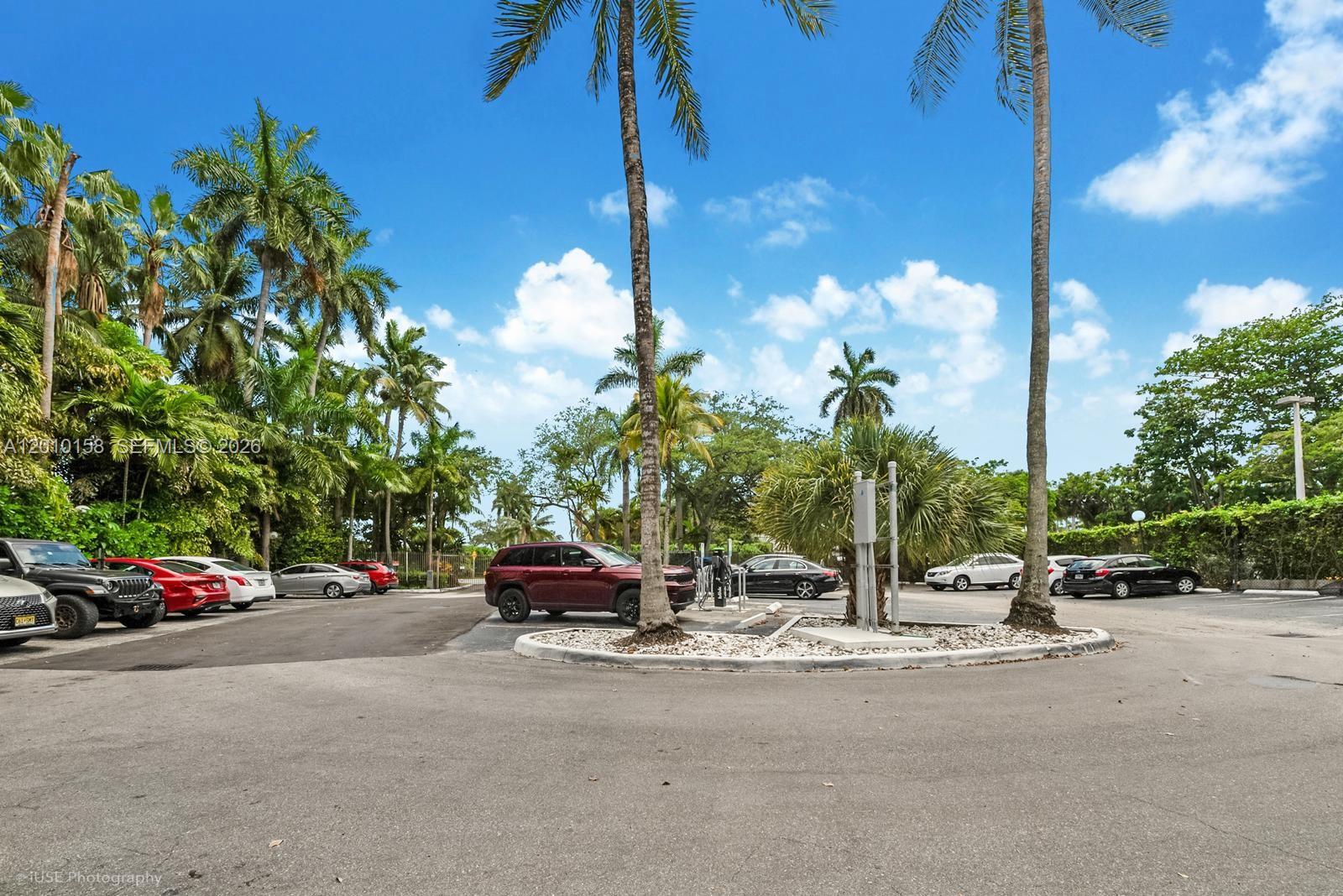 HARBOUR HILL CLUB CONDO - Residential Lease