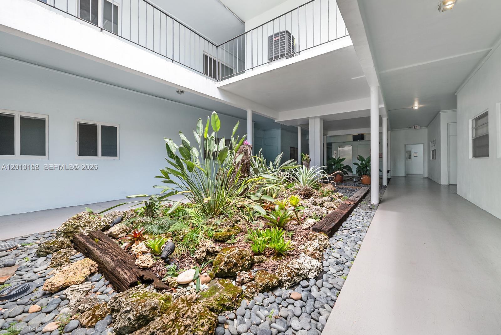 HARBOUR HILL CLUB CONDO - Residential Lease