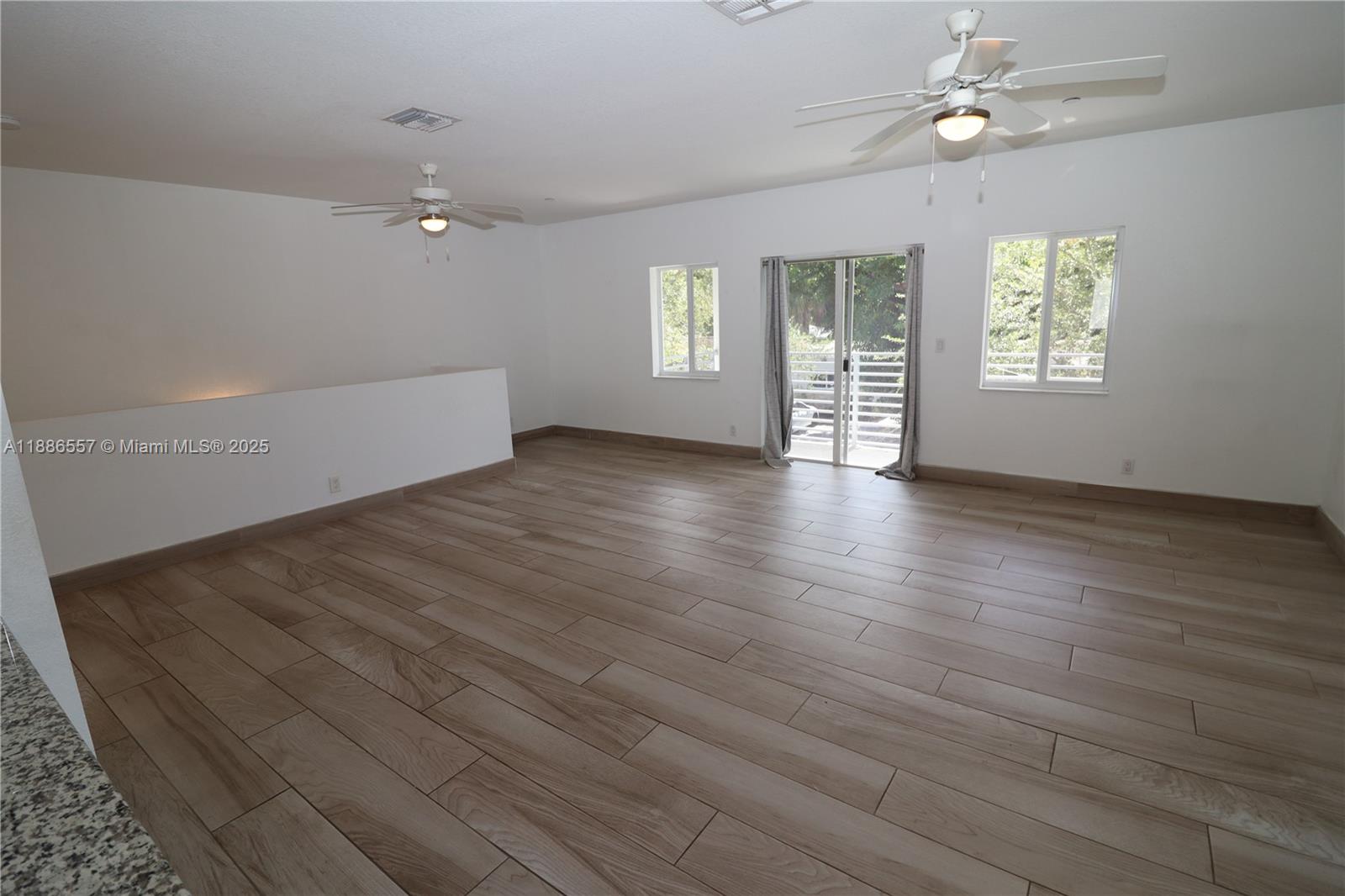 RESUB OF HIGHLAND ESTATES - Residential Lease