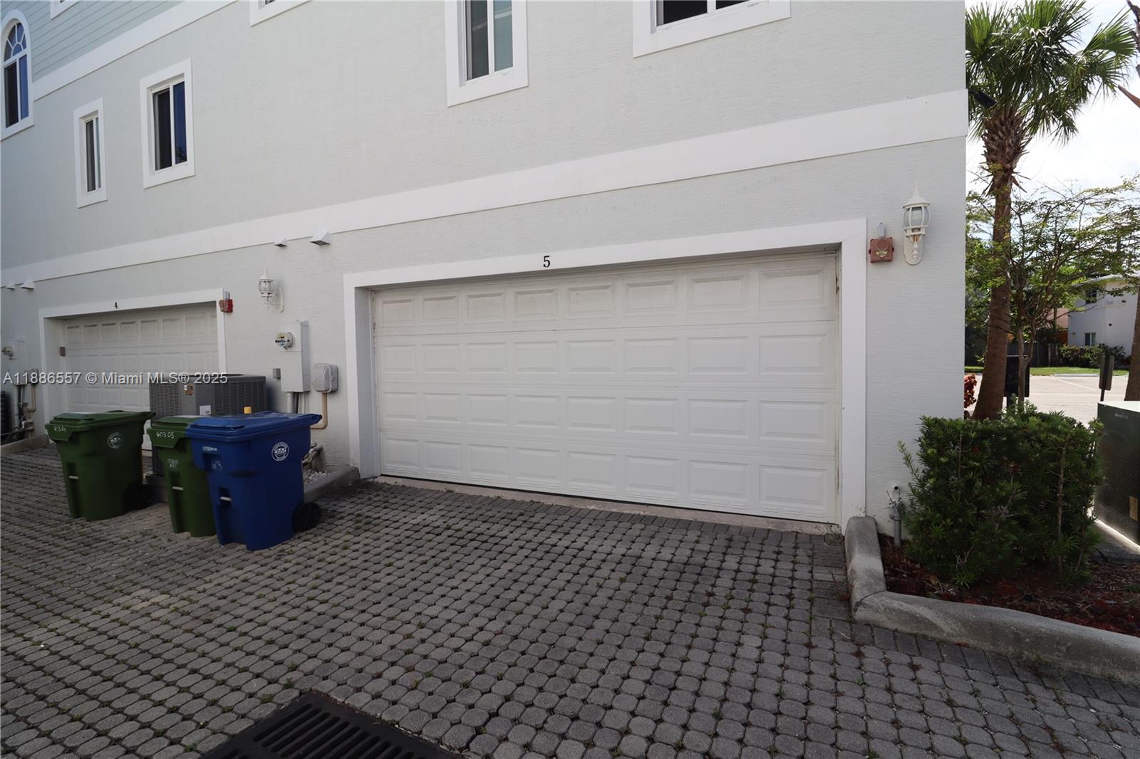 RESUB OF HIGHLAND ESTATES - Residential Lease