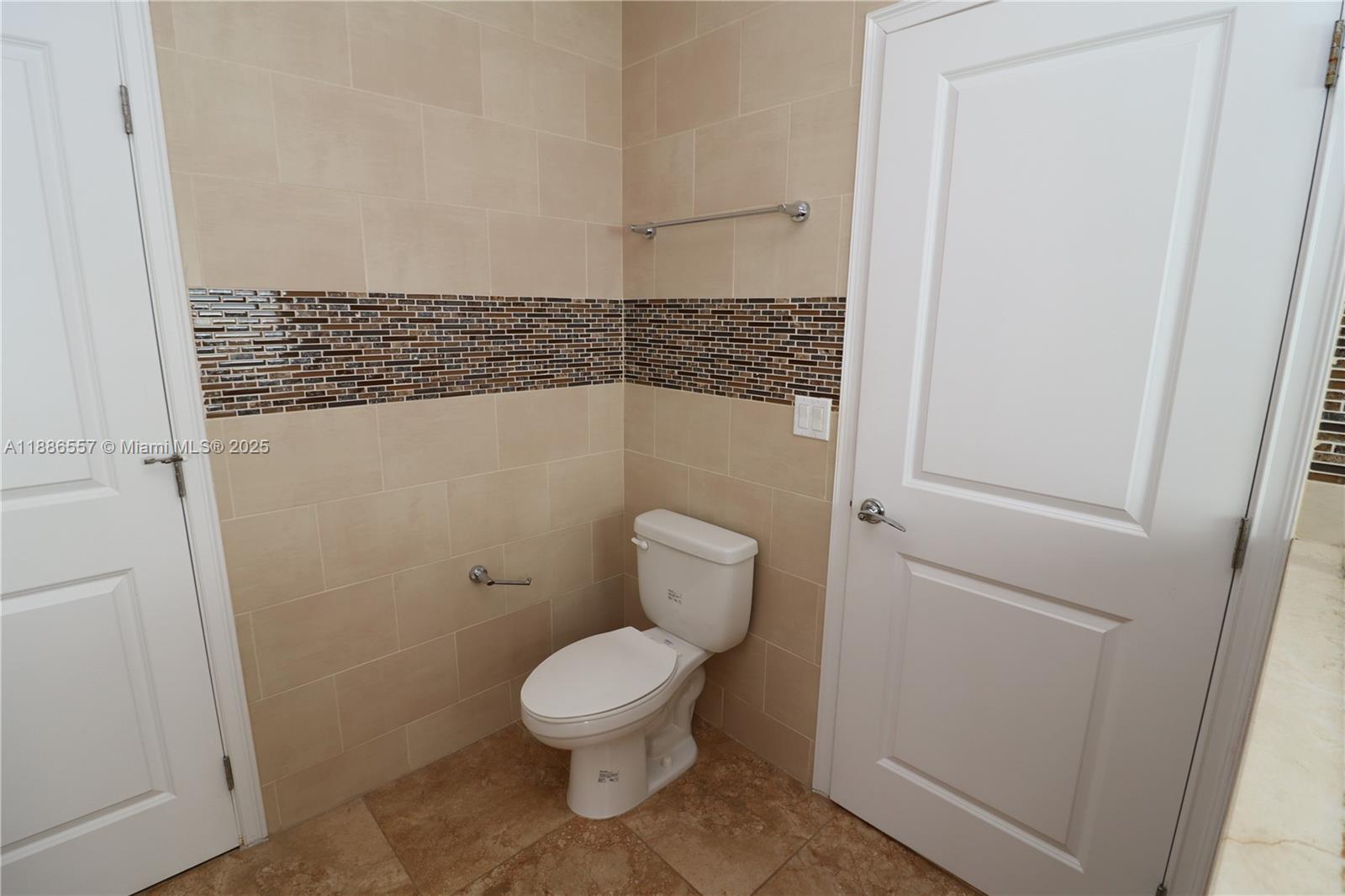 RESUB OF HIGHLAND ESTATES - Residential Lease