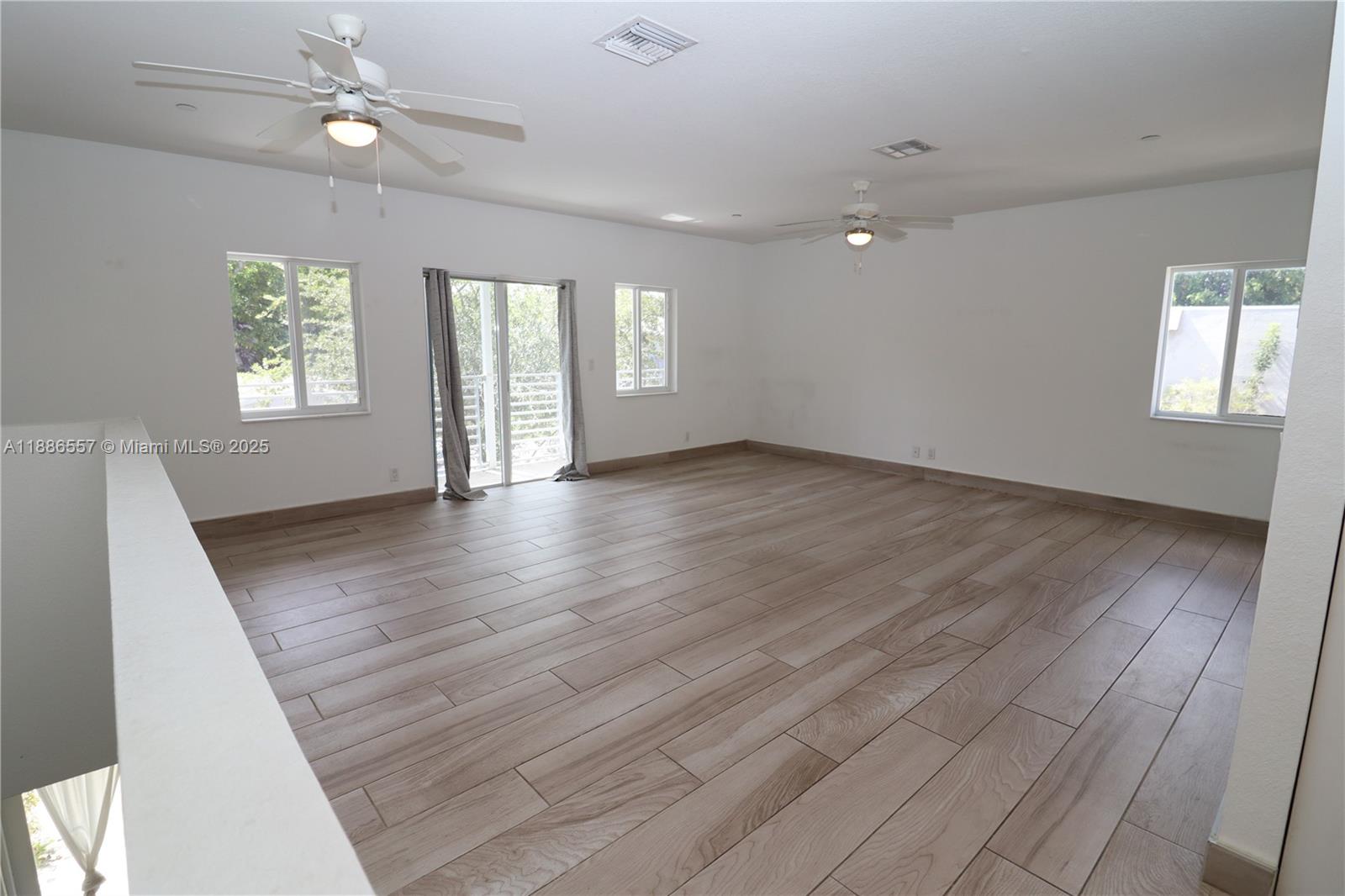 RESUB OF HIGHLAND ESTATES - Residential Lease
