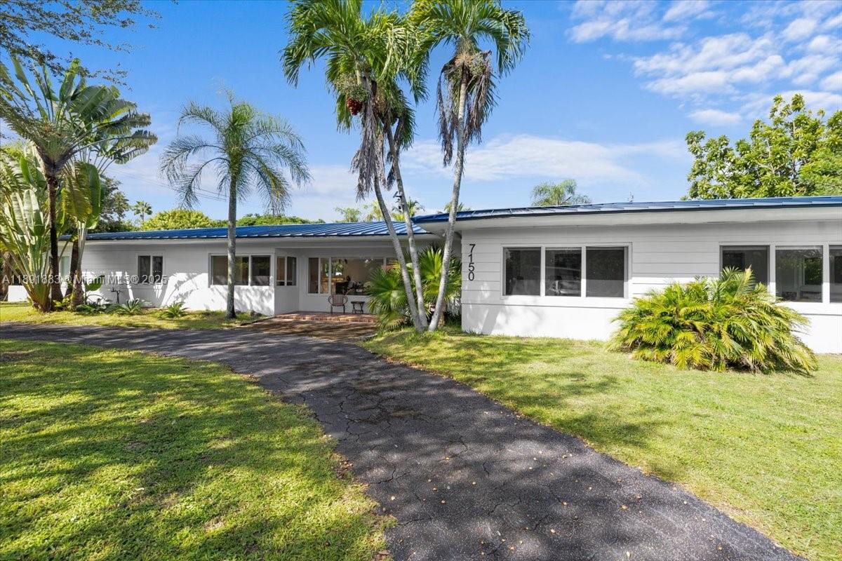 GABLES ACRE ESTATES - Residential