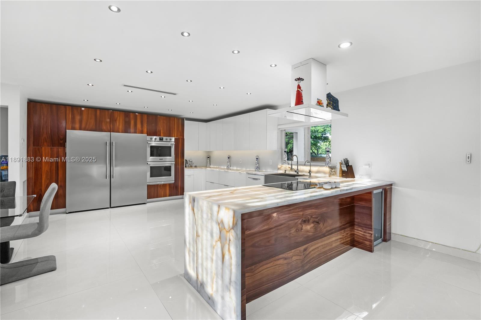 GABLES ACRE ESTATES - Residential