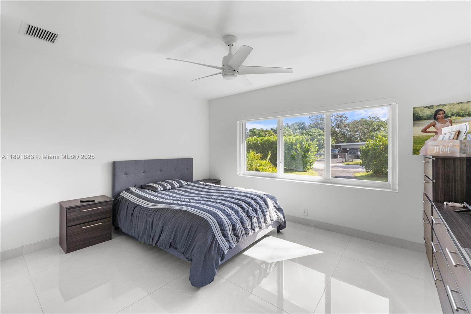 GABLES ACRE ESTATES - Residential