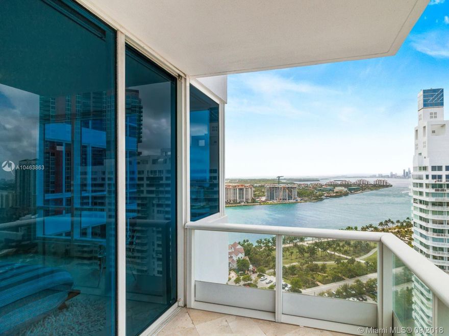 The Continuum sits on 12 oceanfront acres at the epicenter of world renowned South Beach. Live a resort lifestyle on the “American Riviera”.  This unit has direct ocean views and city lights. Crisp, clean and ready to move into. Top security, valet, in-house + famous neighborhood restaurants, 3 tennis courts, 2 pools, 25K luxury spa & gym, beach service, 5 star concierge and more. Walk to all the riches SoBe has to offer.