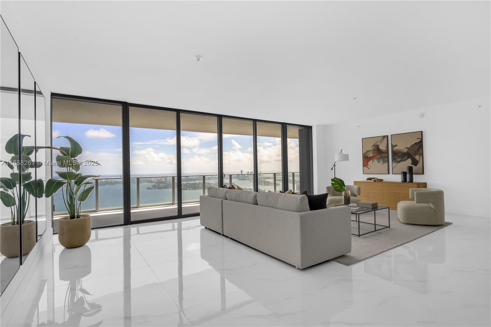 ARIA RESERVE SOUTH - Residential