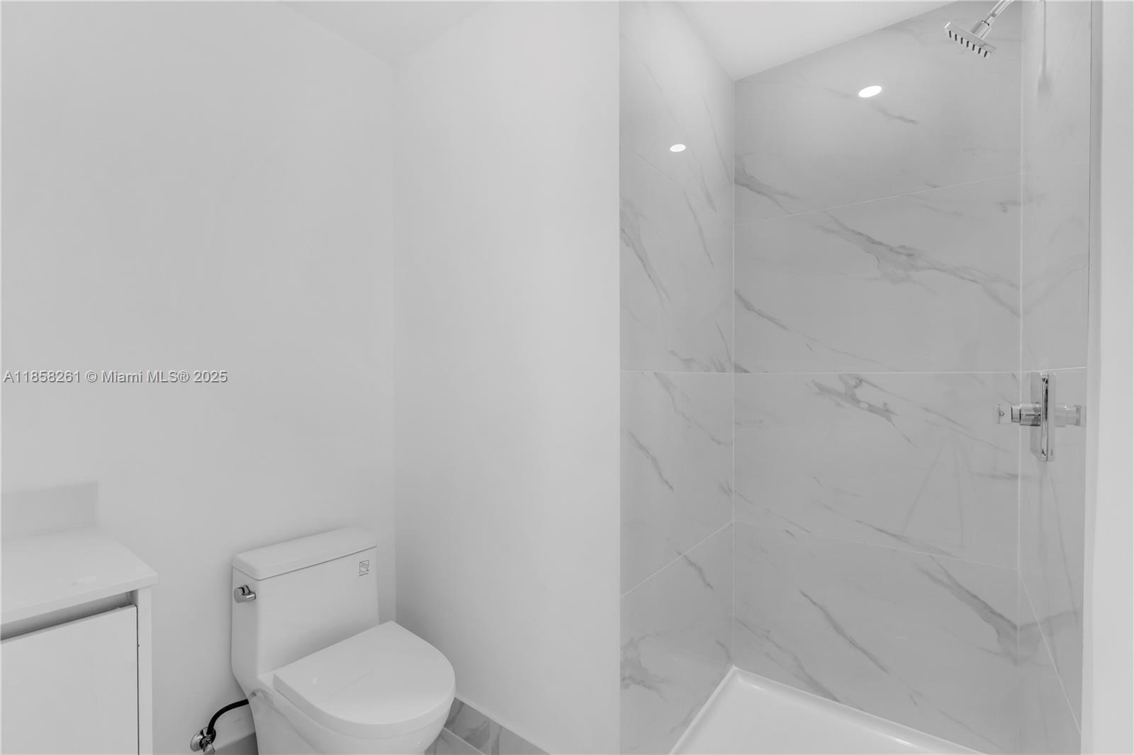 ARIA RESERVE SOUTH - Residential