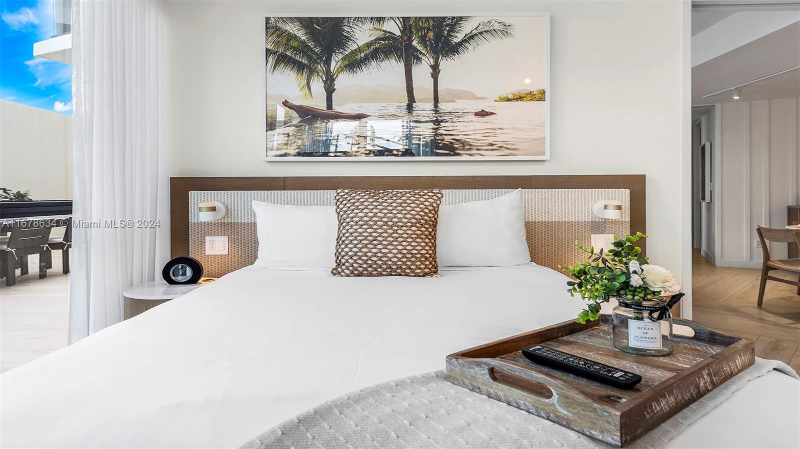 2201 COLLINS AVE CONDO - Residential