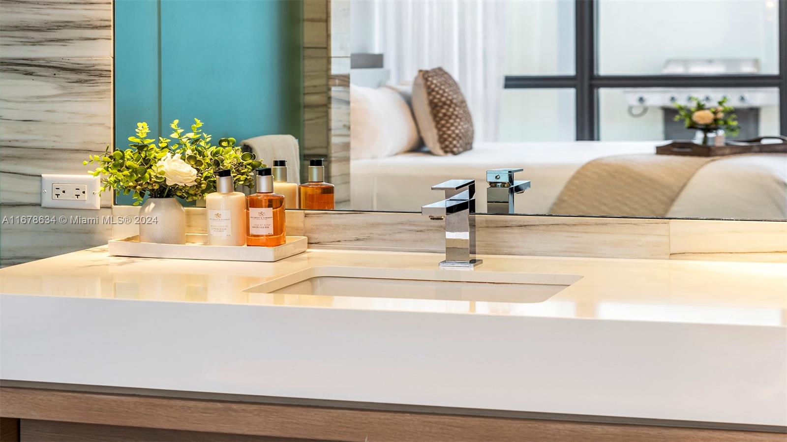 2201 COLLINS AVE CONDO - Residential