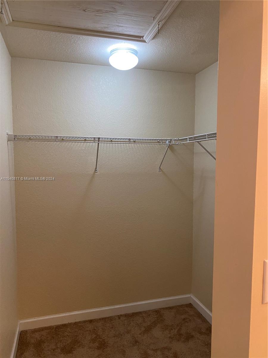 THE COURTS AT BAYSHORE I - Residential Lease