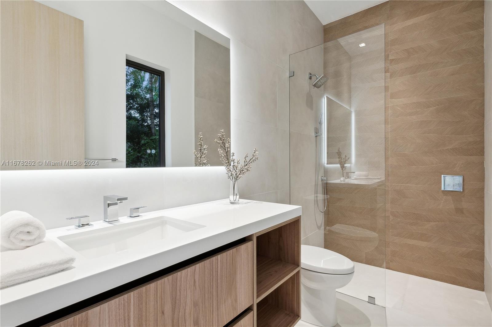 RIVIERA WATERWAYS - Residential